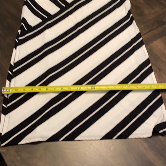 WHBM Maxi Skirt - Picture 6 of 9